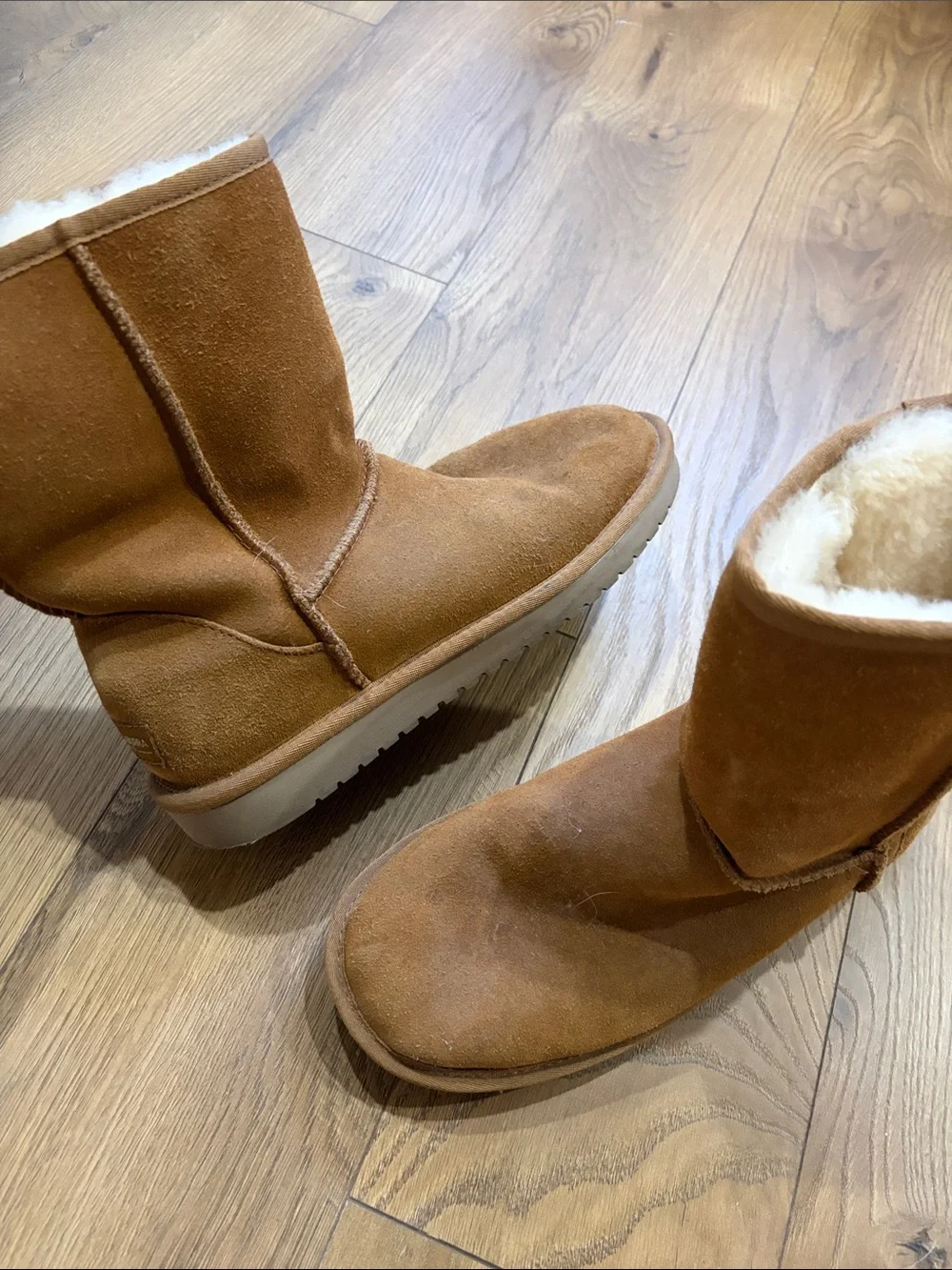 Koolaburra Short Suede Boots - Chestnut Brown